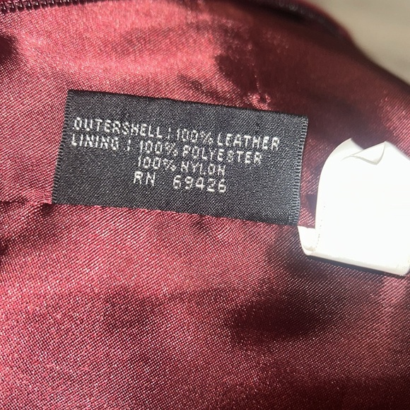Like New Beautiful Pure Leather jacket in Burgundy with pockets and zippers. - Picture 5 of 5